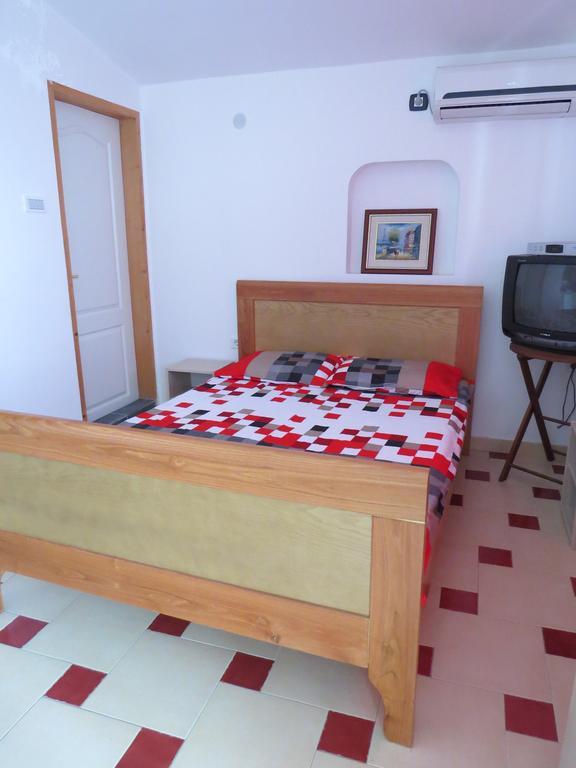 Apartments Volaric Sutomore Εξωτερικό φωτογραφία